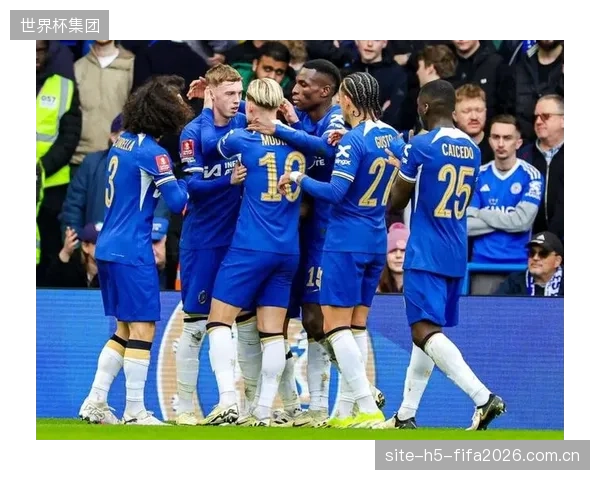 除了经典的4-4-2，阿尔法罗教练可能在特定比赛中变阵4-2-3-1以加强中场控制。